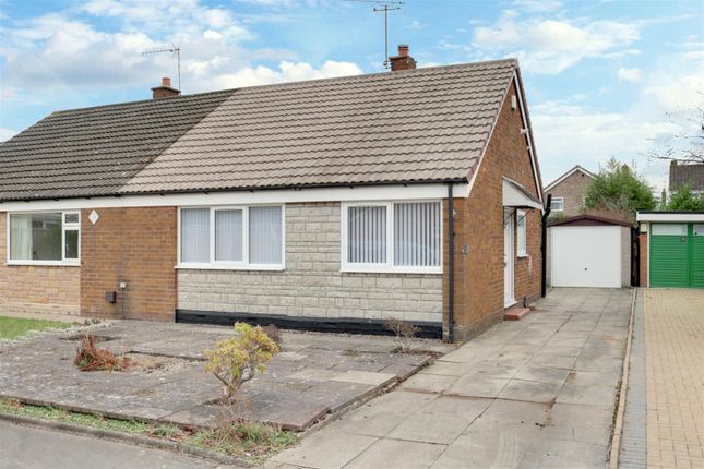 2 bedroom semi-detached bungalow for sale