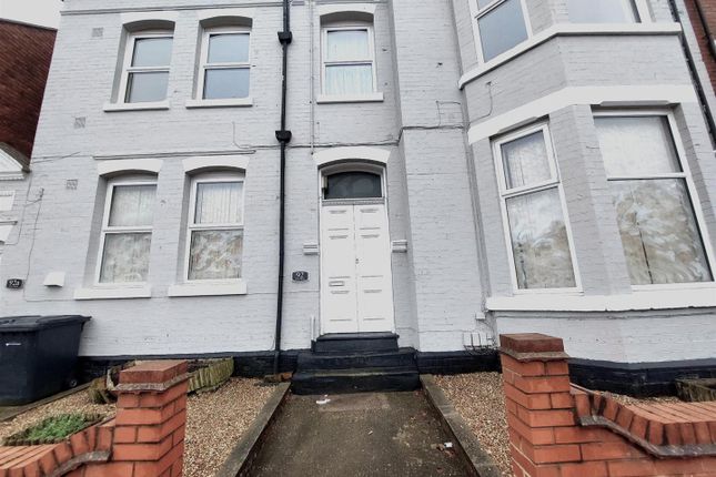 9 bedroom flat for sale