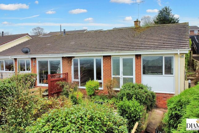 2 bedroom semi-detached bungalow for sale