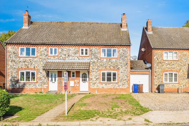 3 bedroom semi-detached house for sale