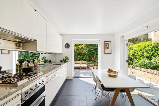 Belleville Road, SW11 5 bed terraced house for sale
