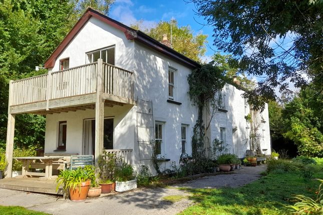 Treswithian Downs, Camborne 4 bed cottage for sale