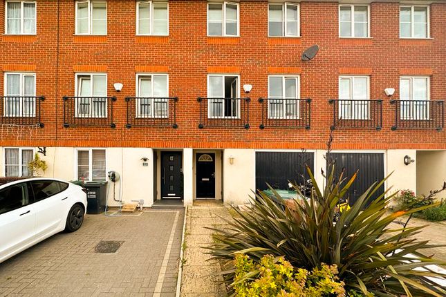 4 bedroom town house for sale