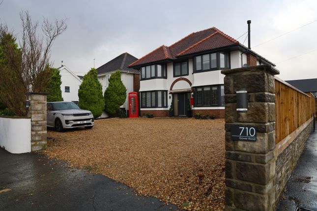 4 bed detached house