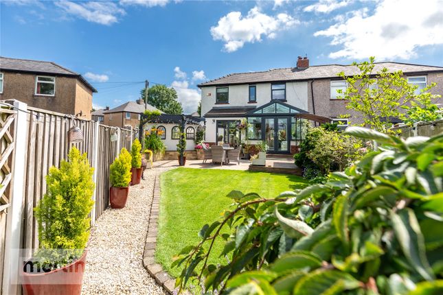Faraday Avenue, Clitheroe... 3 bed semi