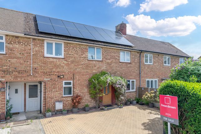 Orchard Way, Royston SG8 4 bed terraced house for sale