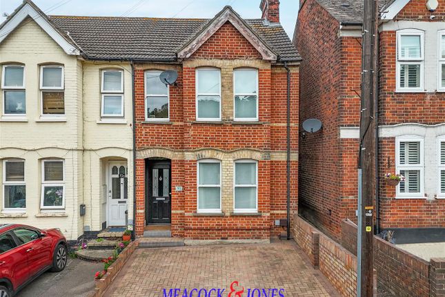 4 bedroom semi-detached house for sale