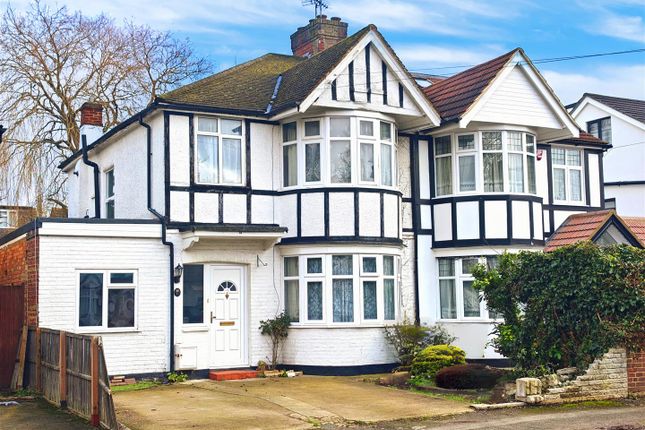 Maricas Avenue, Harrow Weald 4 bed semi