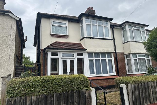 St. Philips Avenue, Maidstone 3 bed semi