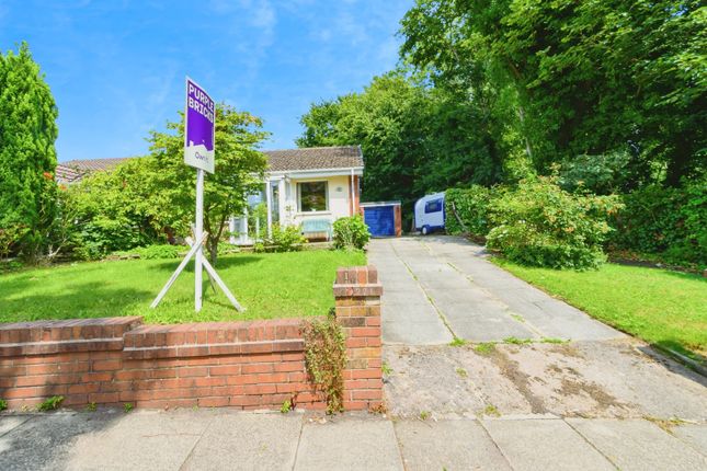 2 bedroom semi-detached bungalow for sale