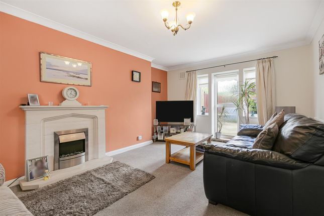Nightingale Road, Carshalton 3 bed semi