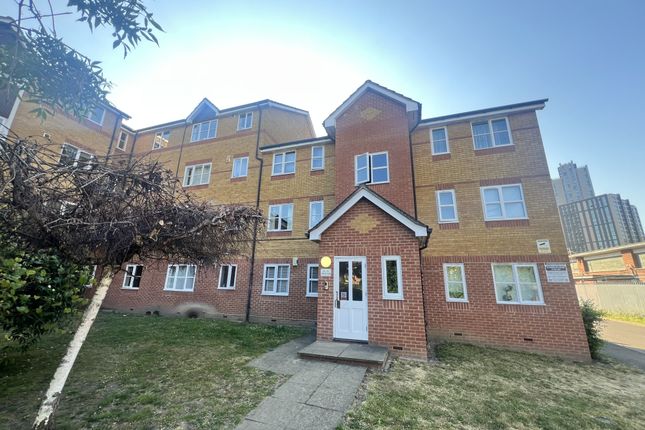 Compass House, Armoury Road, London, SE8 1 bed flat for sale