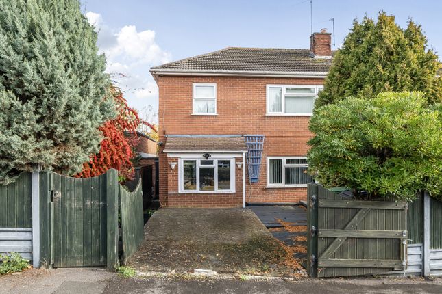 Hillcrest Road, Gloucestershire GL5 3 bed semi