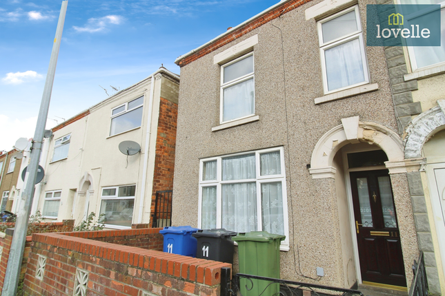 Elsenham Road, Grimsby DN31 3 bed end of terrace house for sale