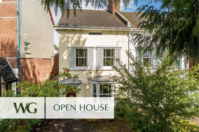 5 bedroom semi-detached house for sale