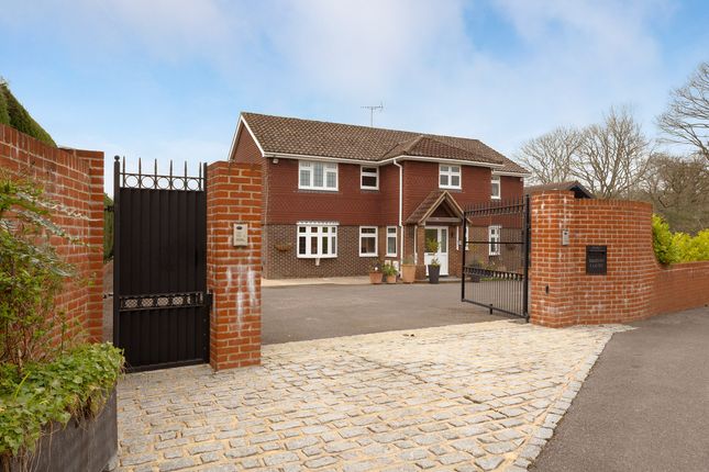 Walliswood, Surrey, RH5 5 bed detached house for sale