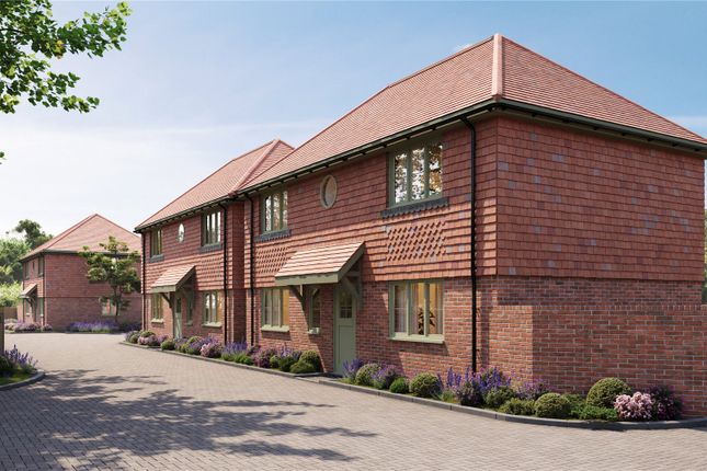 New Road, Guildford GU4 3 bed detached house for sale