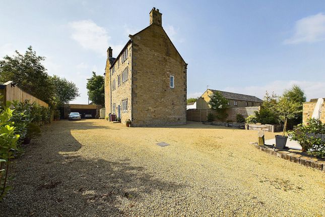 4 bedroom semi-detached house for sale