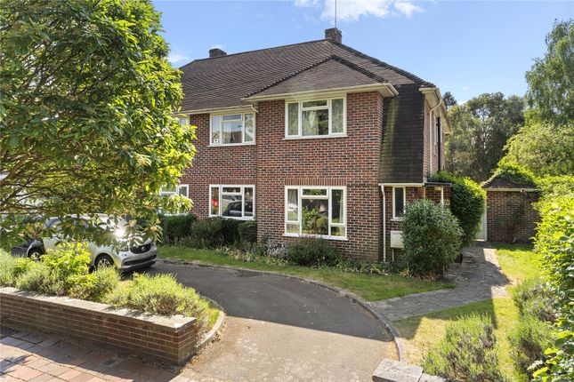 2 bed maisonette