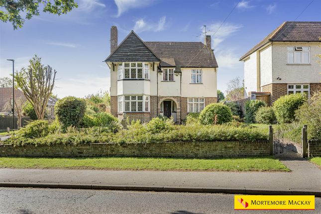 Clay Hill, Enfield 4 bed detached house for sale