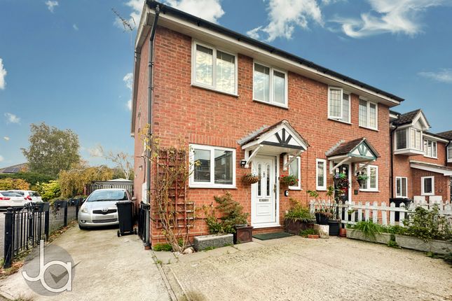 2 bedroom semi-detached house for sale