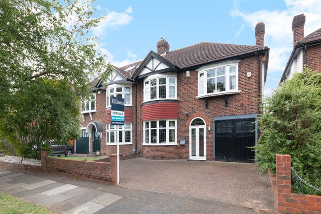 4 bedroom semi-detached house for sale