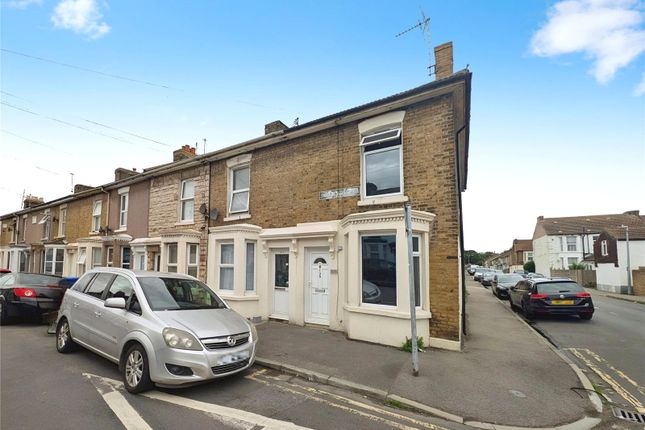 Berridge Road, Kent ME12 3 bed end of terrace house for sale