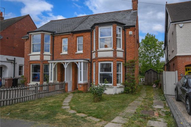 Sturges Road, Berkshire RG40 3 bed semi