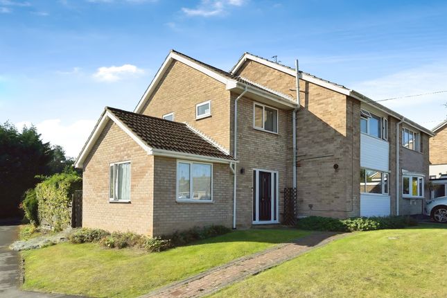 4 bedroom semi-detached house for sale