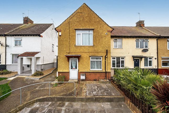 3 bed end terrace house