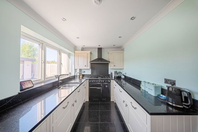 Brindle Gate, Sidcup DA15 6 bed detached house for sale