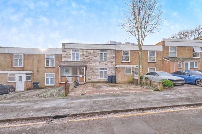 4 bed terraced house