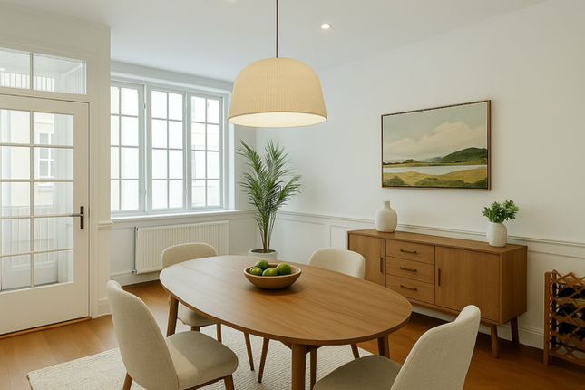 London SW7 3 bed terraced house for sale
