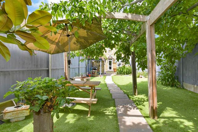 2 bed semi-detached house