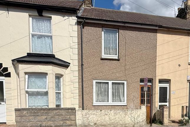 Dawes Street, Gillingham 3 bed terraced house for sale