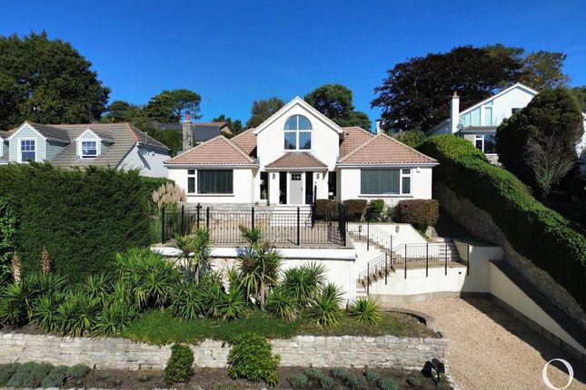 5 bed detached house