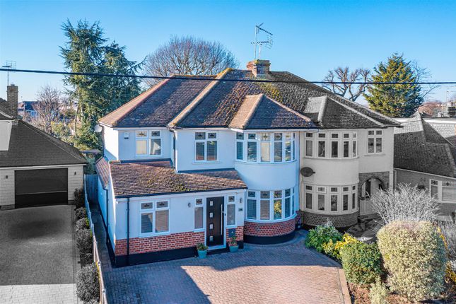 Southview Road, Hockley SS5 4 bed semi