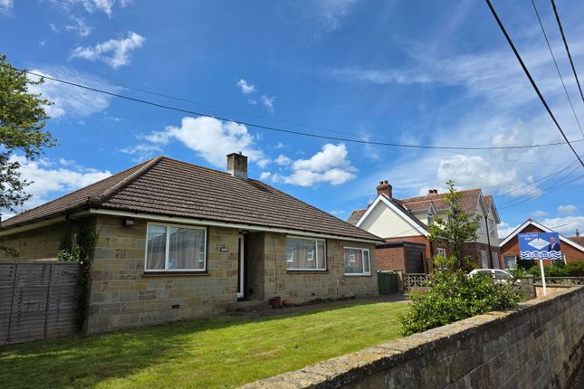 Copse Lane, Freshwater PO40 3 bed detached bungalow for sale