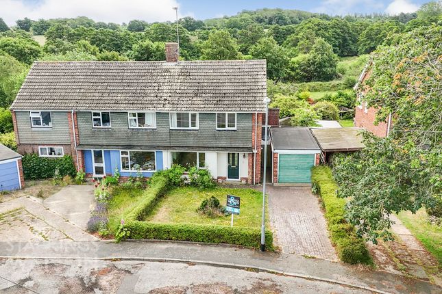 3 bedroom semi-detached house for sale