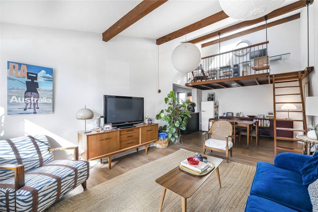 Foxwell Street, London, SE4 2 bed apartment for sale