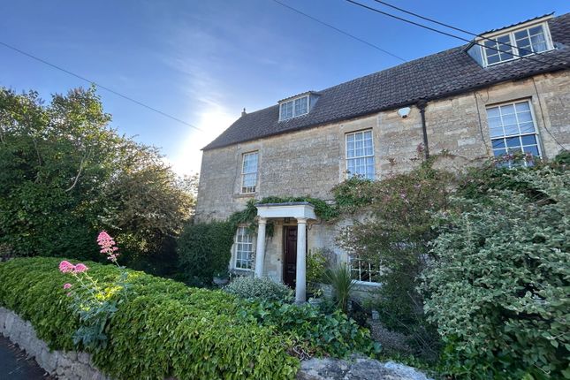 The Midlands, Trowbridge BA14 5 bed semi
