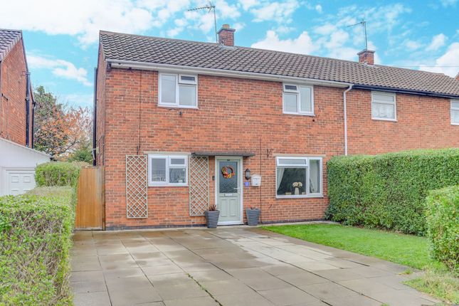 West Avenue, Wigston, LE18 3 bed semi