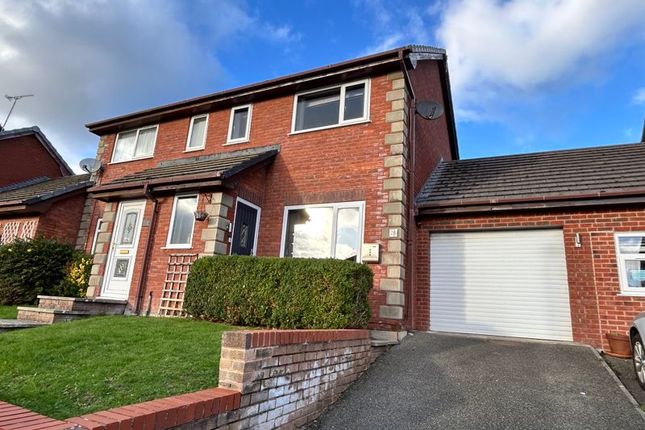 2 bedroom semi-detached house for sale