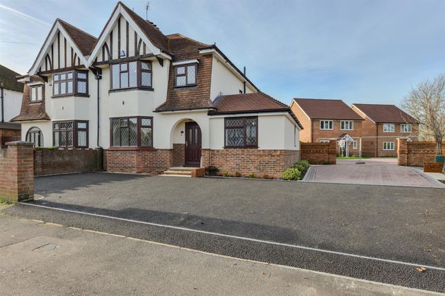 4 bedroom semi-detached house for sale