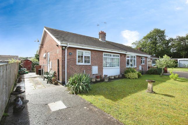 2 bedroom semi-detached bungalow for sale
