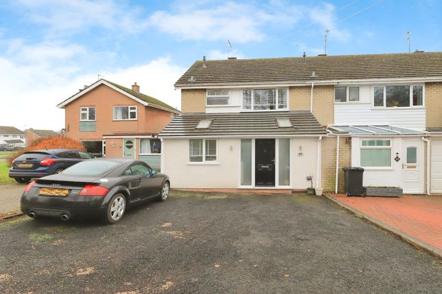 3 bedroom end of terrace house for sale