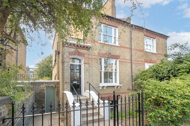 Redgrave Road, Putney, London, SW15 4 bed semi