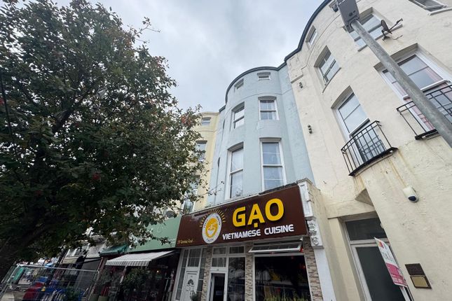 6 bedroom terraced house for sale