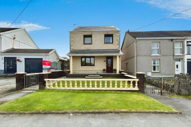 Twynrefail Place, Ammanford SA18 3 bed detached house for sale