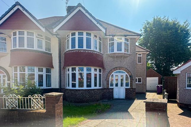 4 bedroom semi-detached house for sale